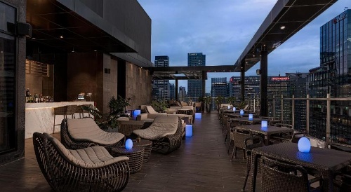 Seda Bonifacio Global City - Multiple Use Hotel image 39