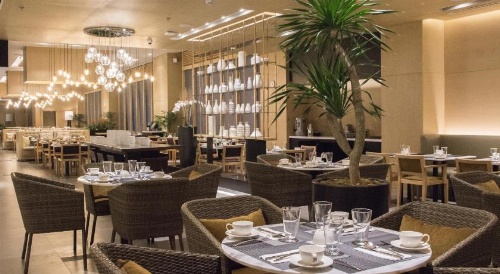 Seda Bonifacio Global City - Multiple Use Hotel image 41