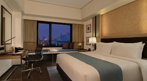 Seda Bonifacio Global City - Multiple Use Hotel image 5